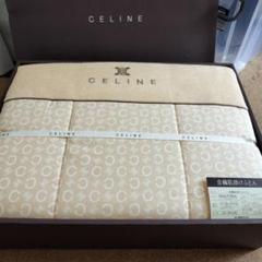 CELINE　合繊肌掛けふとん　140×190