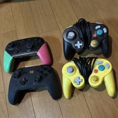 任天堂Switch 本体 コントローラー4つ マリオカートDX8のサムネイル