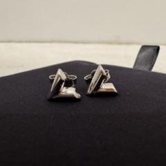 ［正規品値下げ可］Louis Vuitton シルバー ピアス(両耳用) LOUIS VUITTON（ピアス(両耳用)）のフリマアイテム一覧