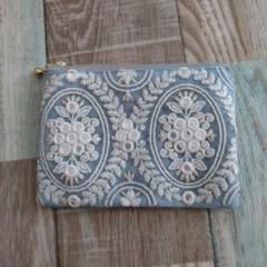 インド刺繍リボン　ポーチ　水色チュール