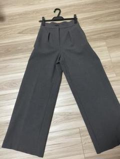 2019年購入 プラステ ウォームリザーブワイドパンツ チャコールグレー XS
