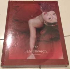 Yes, I am Nayeon Burgundy ver.