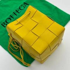 BOTTEGA VENETA 24AW カセット レザーショルダーバック/斜め掛け BOTTEGA VENETA 【数量限定セール】ボッテガヴェネタ ショルダー