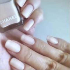 シャネル ヴェルニ ロング トゥニュ 548 ブラン ホワイト 13ml