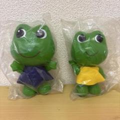コーワのケロちゃんコロちゃんのフィギュア2体 - メルカリ