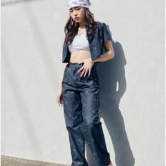 Atmos　デニムジャケット ショート丈 ロゴプリント入り