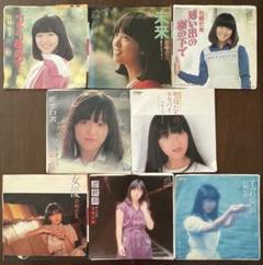 岩崎宏美さんセット　直筆サイン色紙／EPレコード８枚　当時物 岩崎宏美自筆サイン色紙 / ビブリオ / 古本、中古本、古書籍の
