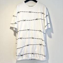 【美品】NEIL BARRETT バーベッドデザイン Tシャツのサムネイル