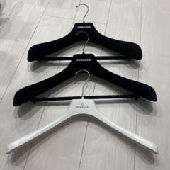 MONCLER VERSACE. ハンガー