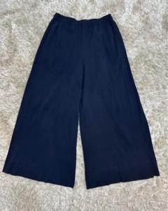 新品未使用！meイッセイミヤケ　黒ガウチョパンツ七部丈 ISSEY MIYAKE #wpc イッセイミヤケ ISSEYMIYAKE パンツ 1 濃紺