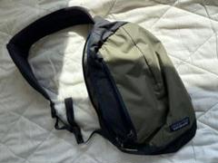 patagonia ボディバッグ オリーブグリーン