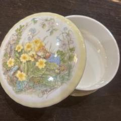 Royal Doulton Brambly Hedge トリンケットボックス春