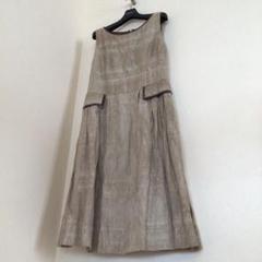 本日限定価格‼️フォクシー　リネンワンピース　Aライン　３８　Mサイズ　フレア 良品✨デイジーリン フォクシー 襟付き フレアワンピース 38