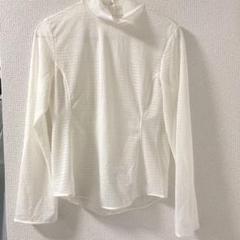 Mame Kurogouchi UNIQLOホワイト メッシュハイネックT