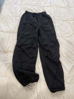 GU パラシュートパンツ　xs
