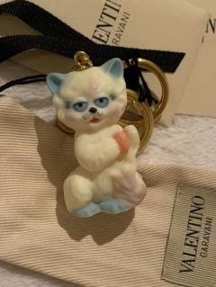 VALENTINO GARAVANI 猫デザイン キーホルダー m47174371070_1.jpg?1749879066