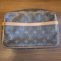 Louis Vuitton モノグラム クラッチバッグ