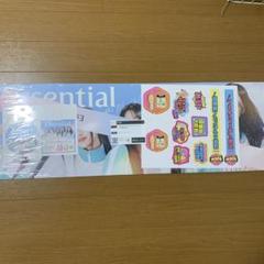 New Jeansパネル