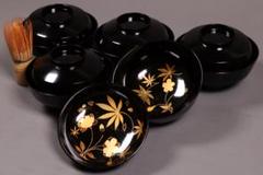 時代木製漆器 桜紅葉 黒蒔絵椀 五客 金蒔絵 梨地 漆芸【CL61】 時代木製漆器 桜紅葉 黒蒔絵椀 五客 金蒔絵 梨地 漆芸【CL61