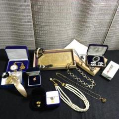 す*ん様 【遺品整理】断捨離　アクセサリー　レトロ　アンティーク　まとめ売り 遺品整理】断捨離 アクセサリー レトロ アンティーク まとめ売り