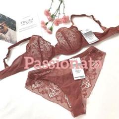 ⭐︎高級フランス パッショナータ⭐︎ライトグレーの素敵なランジェリー Amoureux de la lune / Passionata