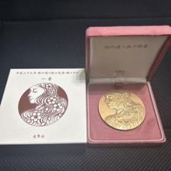 造幣局制作　両面のレリーフが精密で美しい平成17年、桜の通り抜け記念銅メダル 造幣局制作 両面のレリーフが精密で美しい平成17年、桜の
