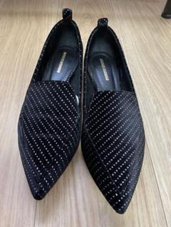 美品【ニコラスカークウッド】エナメルパンプス　パール　箱有　黒 大粒パールがレディなニコラスカークウッド♡ | ella日記