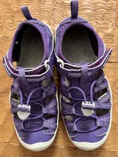 KEEN 紫色の調整可能なサンダル