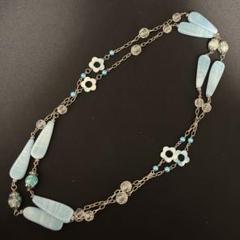 L50 水色の花モチーフロングネックレス