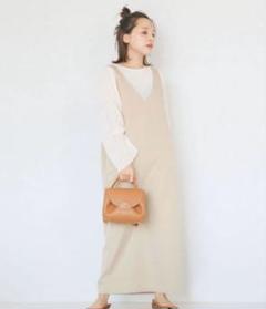 WEARISTA田中亜希子さんコラボ　深Vネックストレートサロペットスカート