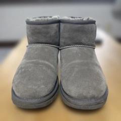 さ*ら様 新品　未使用　UGG グレー ショートブーツ UGG Australia グレー ショートブーツ - メルカリ