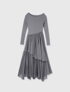 2025年最新】IRREGULAR hem twist dressの人気アイテム - メルカリ
