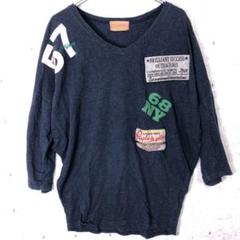 00’s Y2K 古着 ナンバリング メニーワッペン Vネックドルマントップス