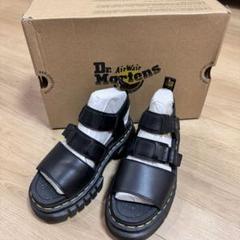 Dr. Martens Ricki 3-strap sandal サンダル