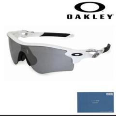 Oakley オークリー サングラス ブラック ホワイト/ケース付き