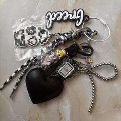 Hoodmart キーホルダー 90’s キーリン Amazon.co.jp: Hood martキーリング 90'レトロキーホルダー E