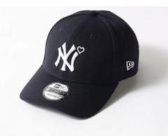 BASICKS × NEWERA / コラボキャップ　ユニセックス BASICKS - 【ラスト1点】【限定】 9 FORTY Yankees Heart