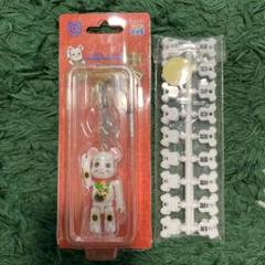 ベアブリック　Happy Birthday BE@RBRICK SERIES 49