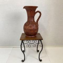 陶器製彫刻模様水差し 中国　花瓶 イタリア製 花瓶 花器 壺 水差し 陶器 茶 置物 オブジェ 花柄