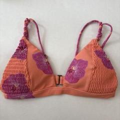 【未使用！タグ付き】ALEXIASTAM ビキニ 水着 セパレート 花柄　白 新品未使用】ALEXIA STAM ボタニカル花柄セパレート水着 Mサイズ