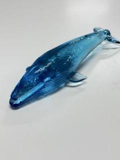 ガラス琉璃製 クジラのオブジェ 青と緑のグラデーション 約15cm ガラス琉璃製 クジラのオブジェ 青と緑のグラデーション 約15cm