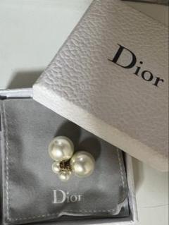 Dior トライバルボール