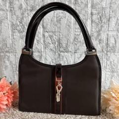 【美品】PAOL.Gパオログッチ ハンドバッグ ジャッキー ロゴ金具 美品】PAOL.Gパオログッチ ハンドバッグ ジャッキー ロゴ金具