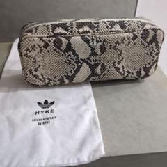 【美品】adidas originals by HYKE　コラボマルチポーチ 美品】adidas originals by HYKEコラボマルチポーチ