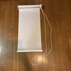 グレー　ロールスクリーン チェーン式 壁掛け