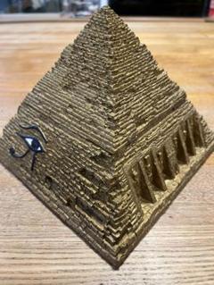 エジプト風金色装飾椅子 エジプト風金色装飾椅子 - メルカリ