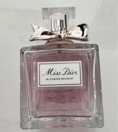国内初の直営店 ◇新品未使用◇ ブーケ100ml ブルーミング ディオール