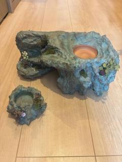 爬虫類用造形アート ともえ屋