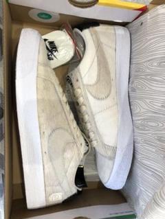 値下げMEDICOM TOY × NIKE SB BLAZER LOW 27cm