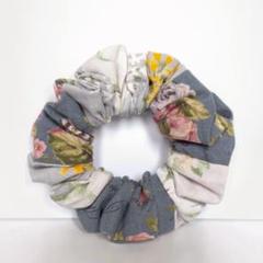 ブルーグレー系　シュシュ　ハンドメイド　シンプル